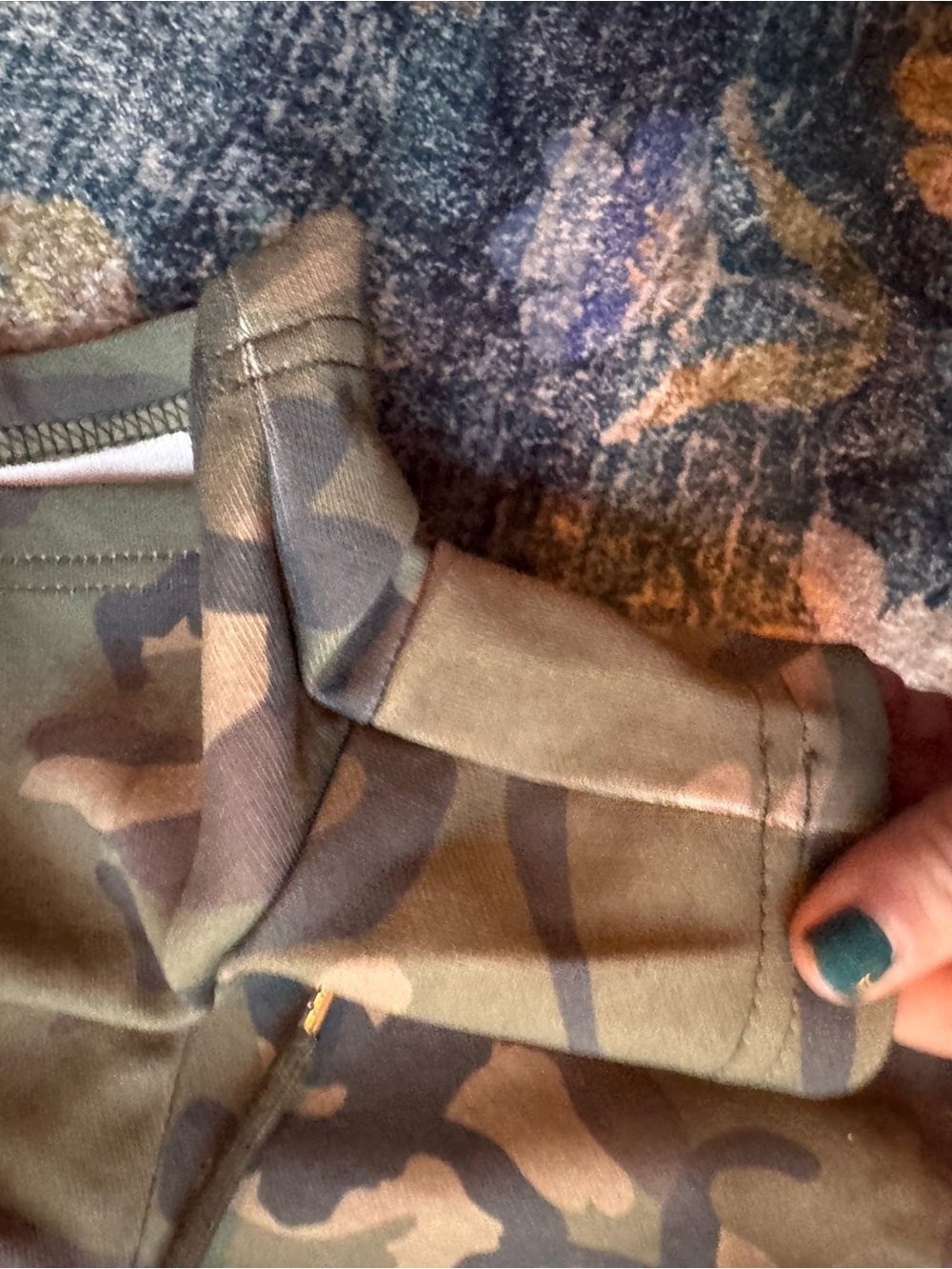 NWT Sabbi the Raving Hearts Mini Shorts in Camoflauge - Picture 11 of 11